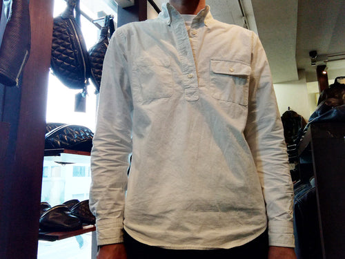 PULL OVER SHIRT サイズ3を着用