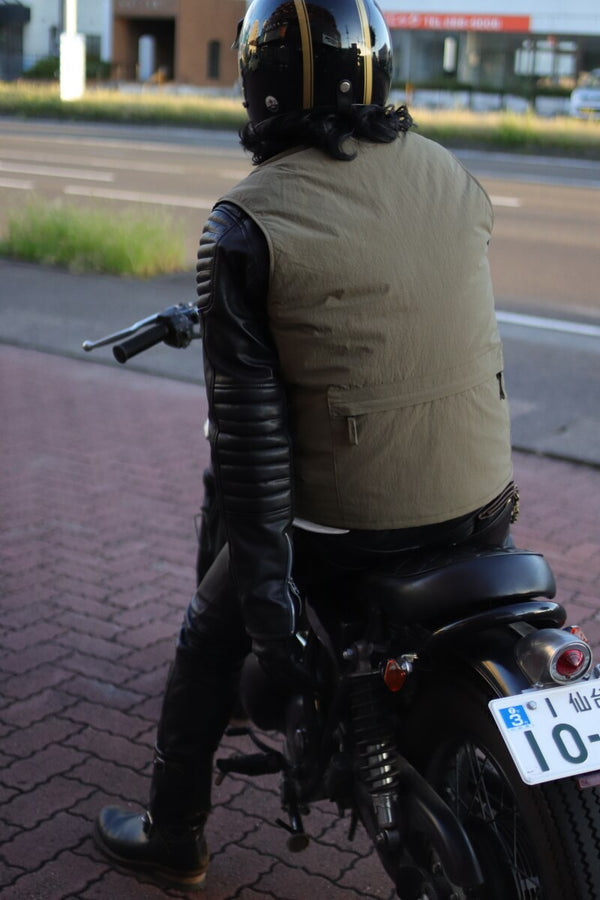 LAYER VEST