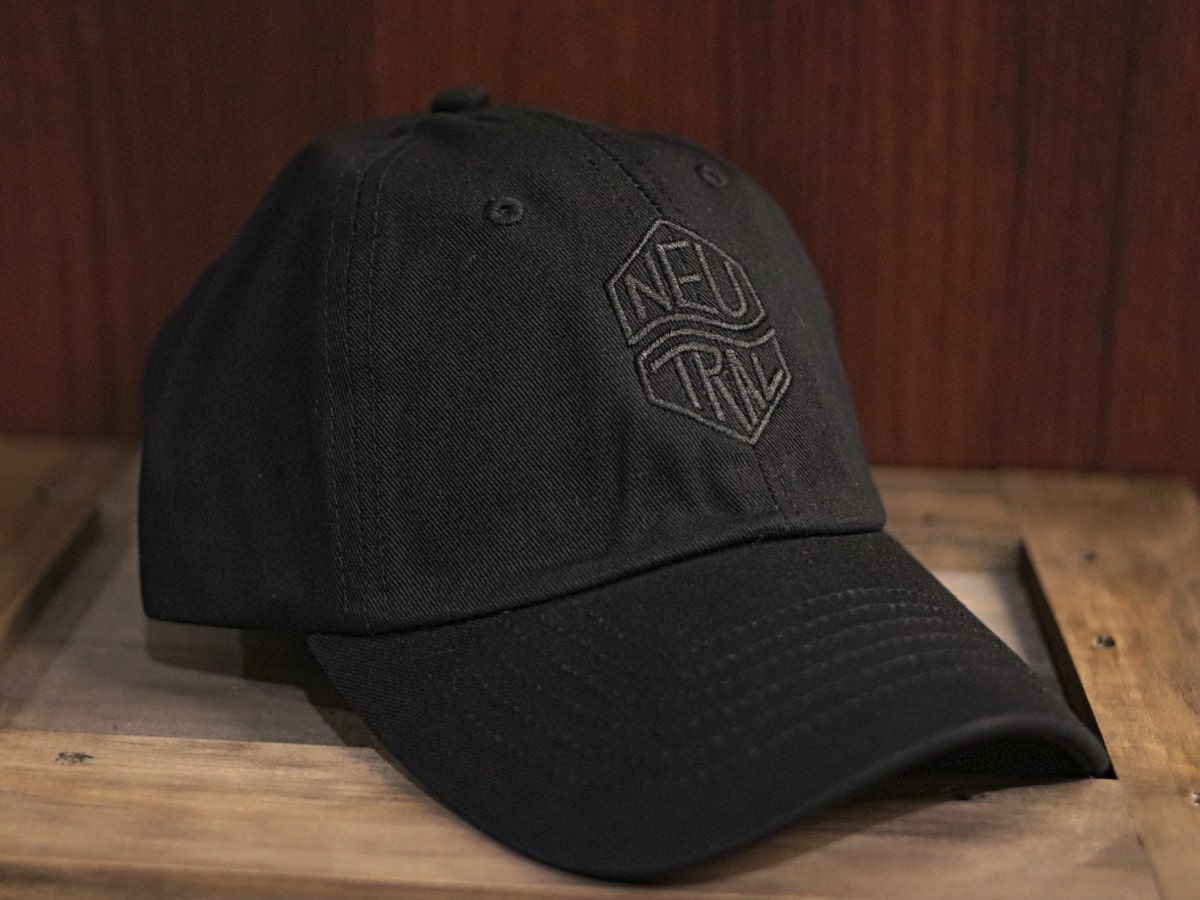 限定Capも入荷!