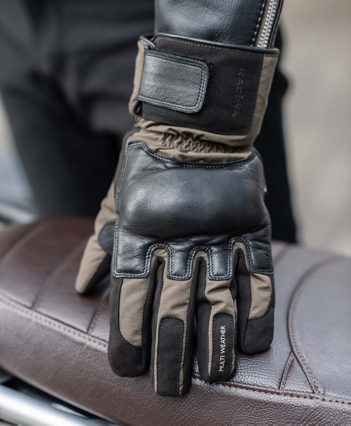 RUBICON-WP GLOVE / BLACK/khaki