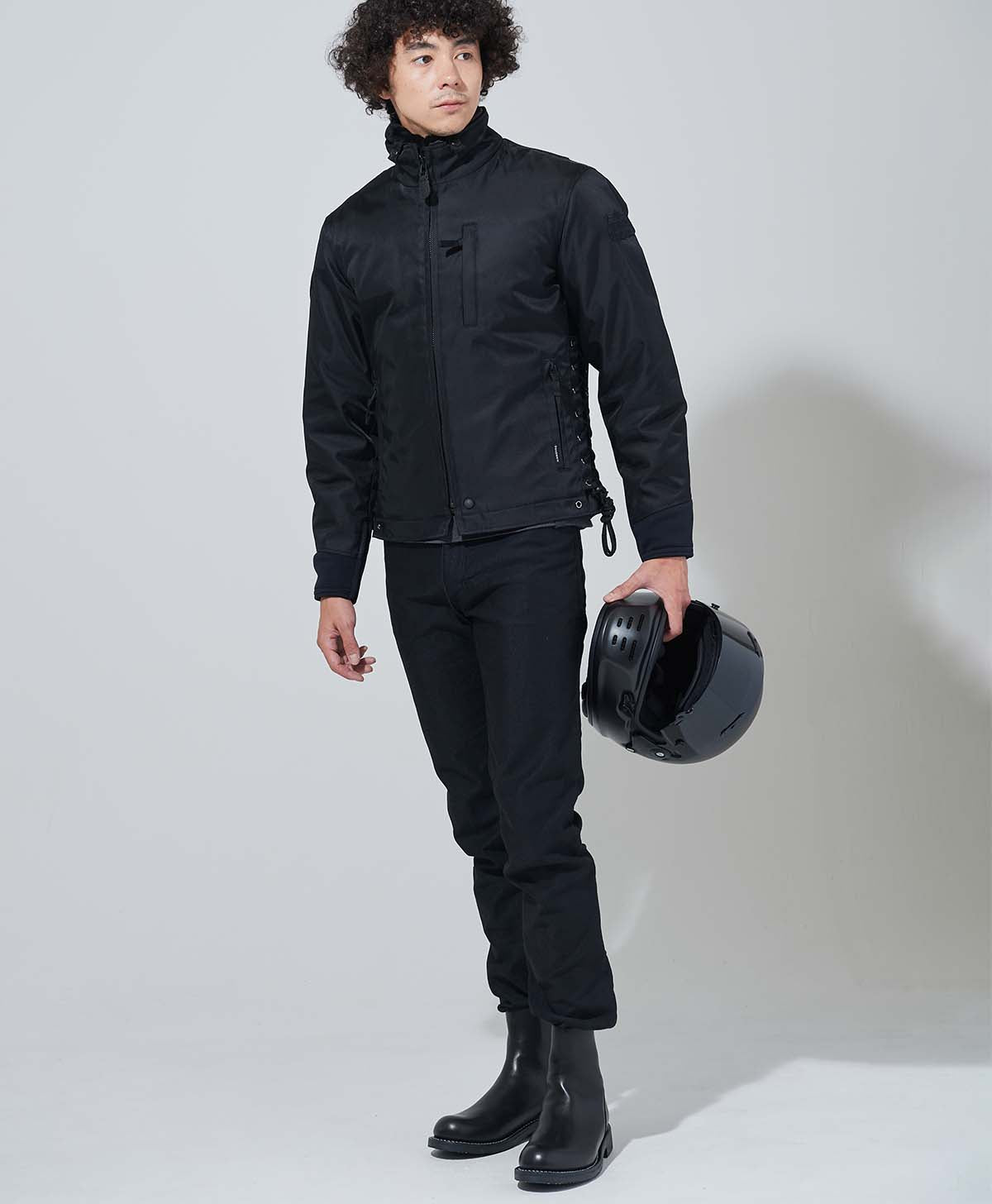 TR-EVO/CW2(A) / BLACK