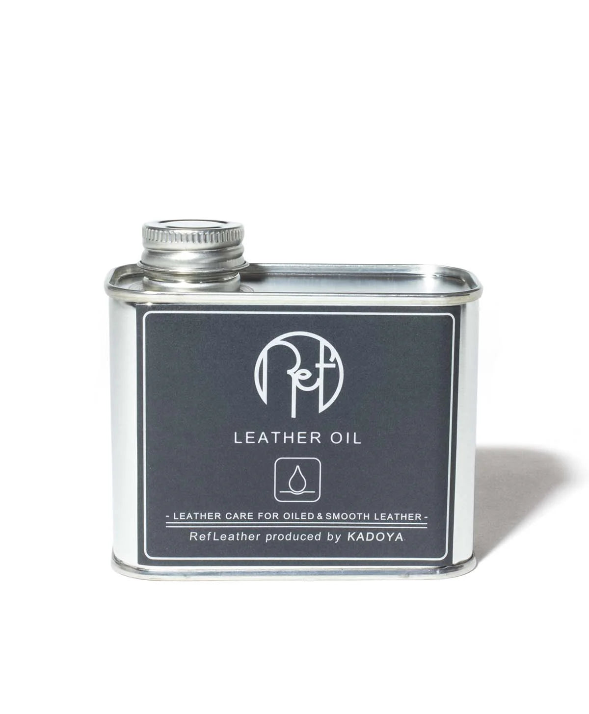 革に栄養補給をする為のオイル