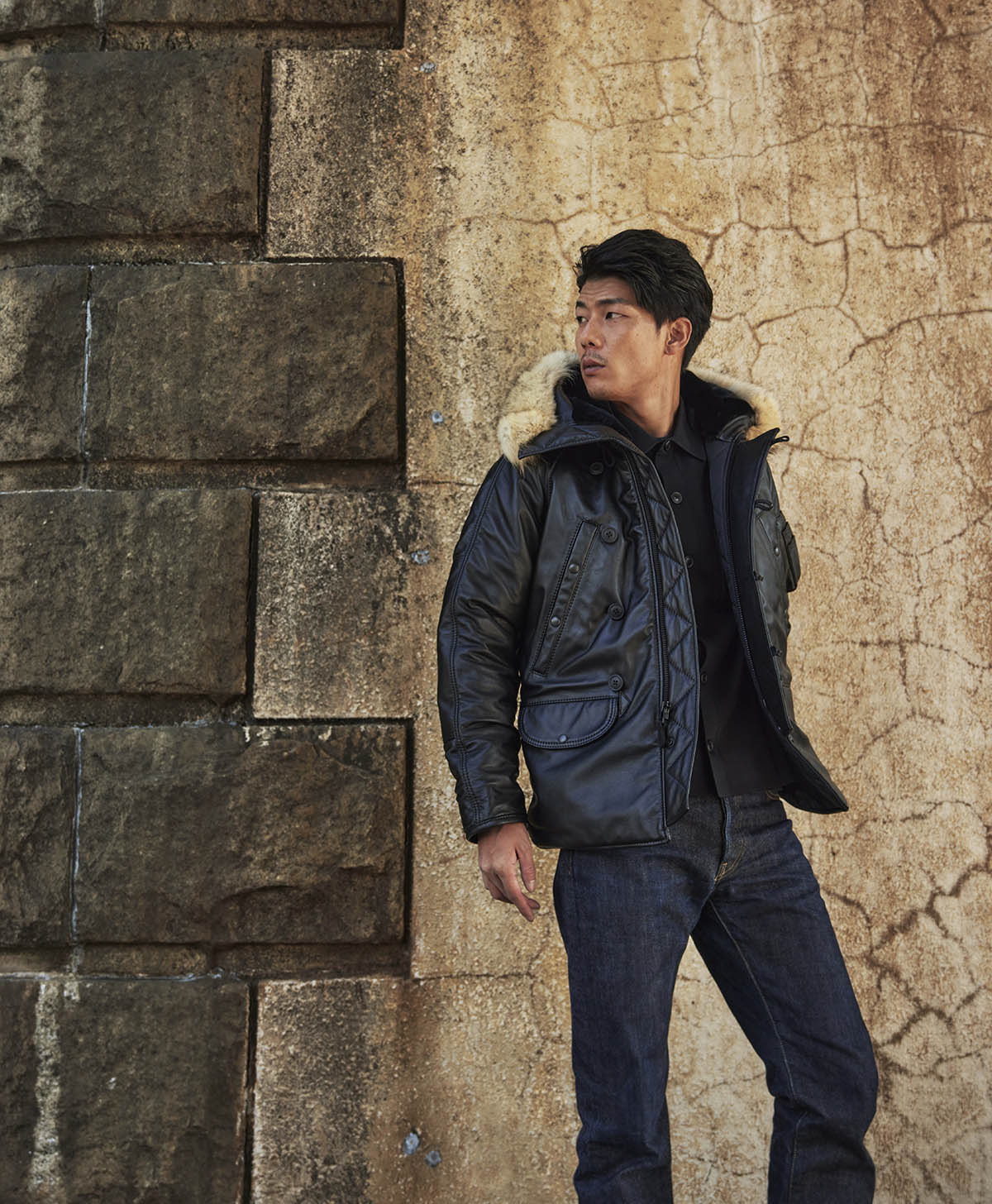 H185 B93 W72 サイズL 着用