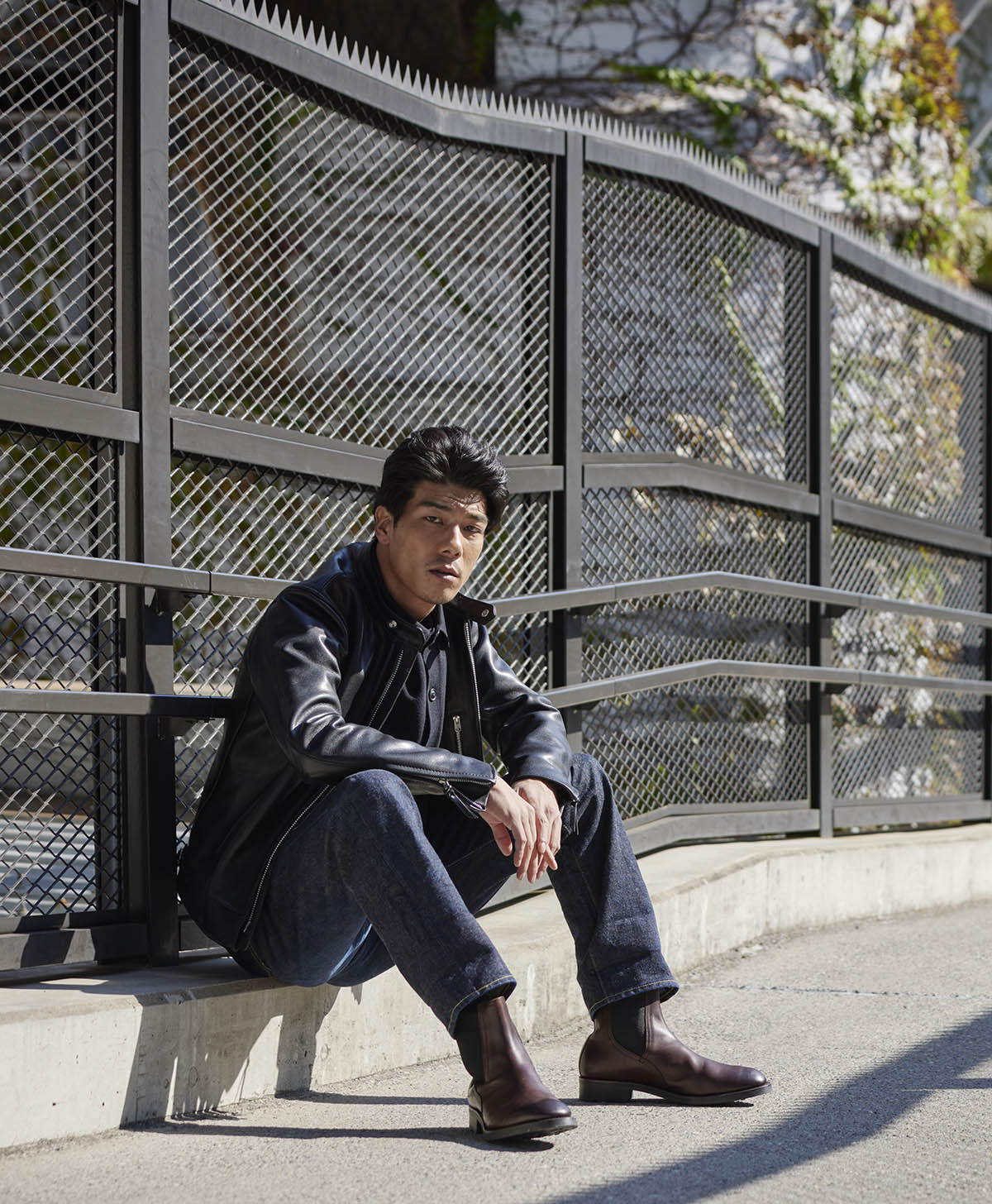 H185 B93 W72 サイズL 着用