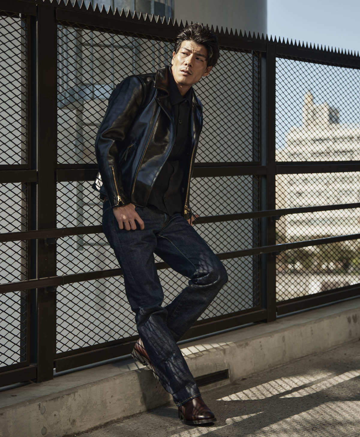 H185 B93 W72 サイズL 着用