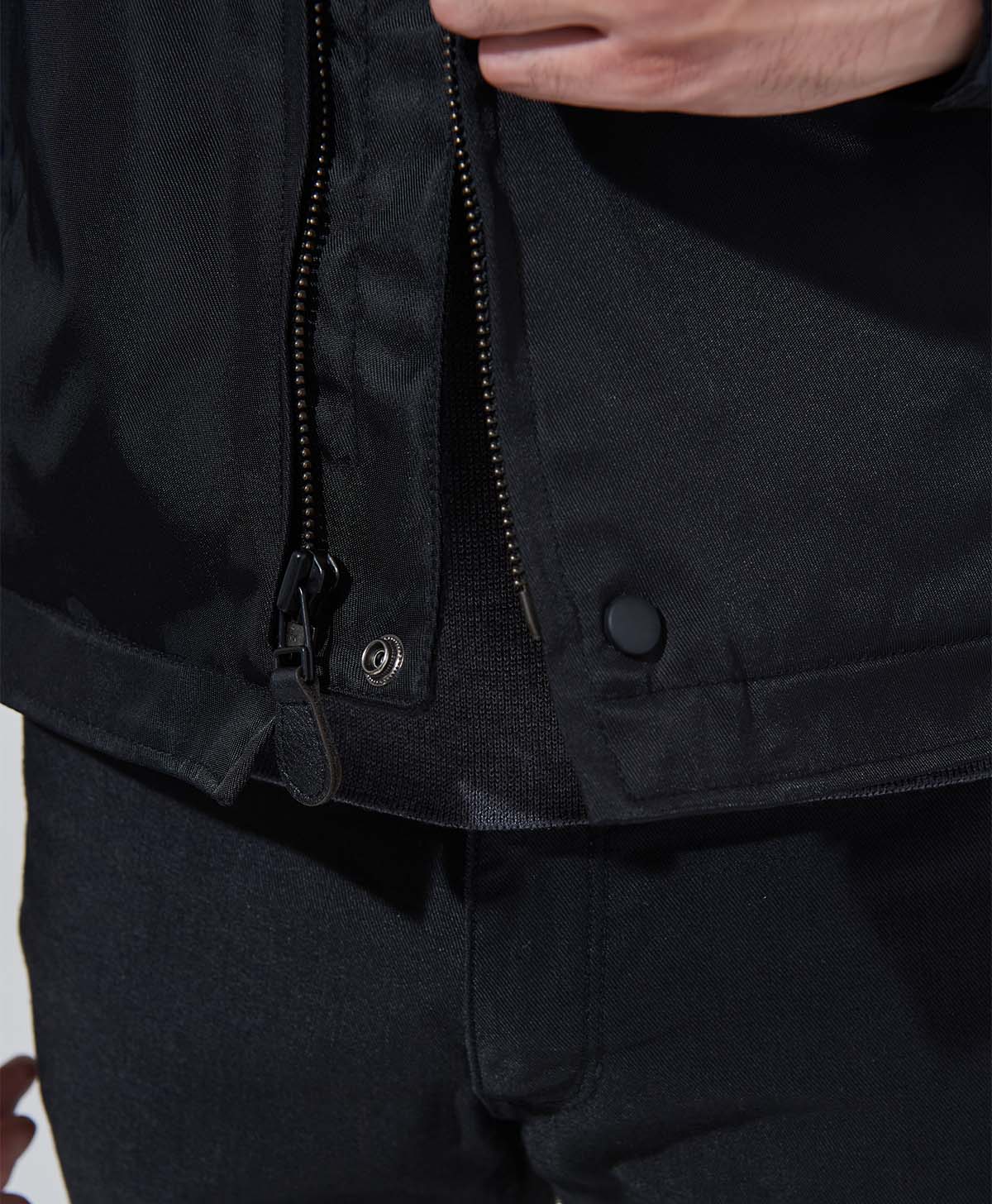 TR-EVO/CW2(A) / BLACK