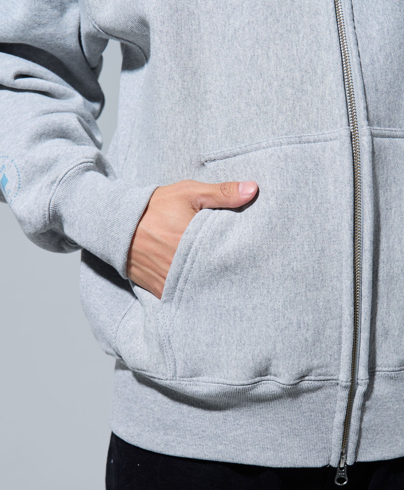 XC SWEAT PARKA / グレー