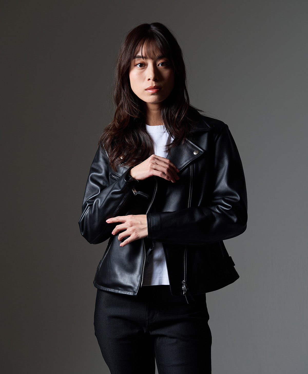 H167 B79 W59 H86 サイズWM Tシャツ着用