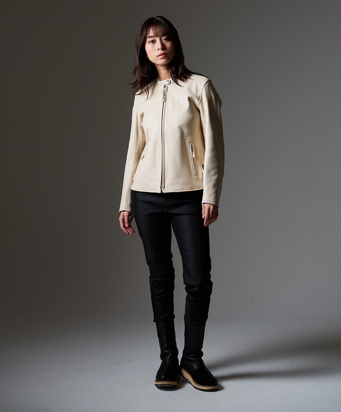 H167 B79 W59 H86 サイズWM 着用