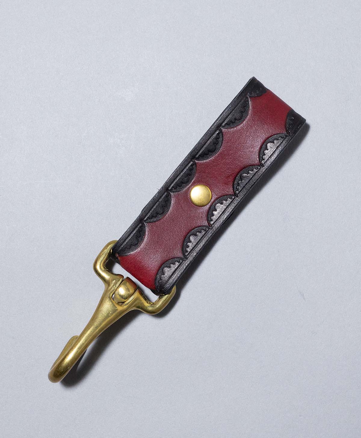IRON HEART SNAP KEYHOLDER / BLACK/RED