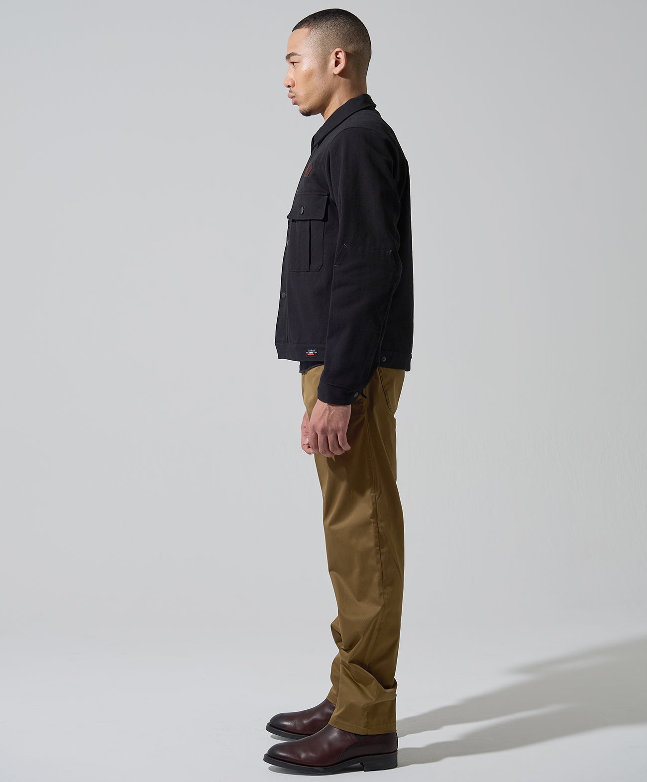 H178 B84 W72 サイズL 着用