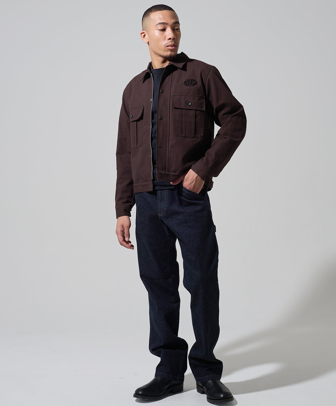 H178 B84 W72 サイズL 着用