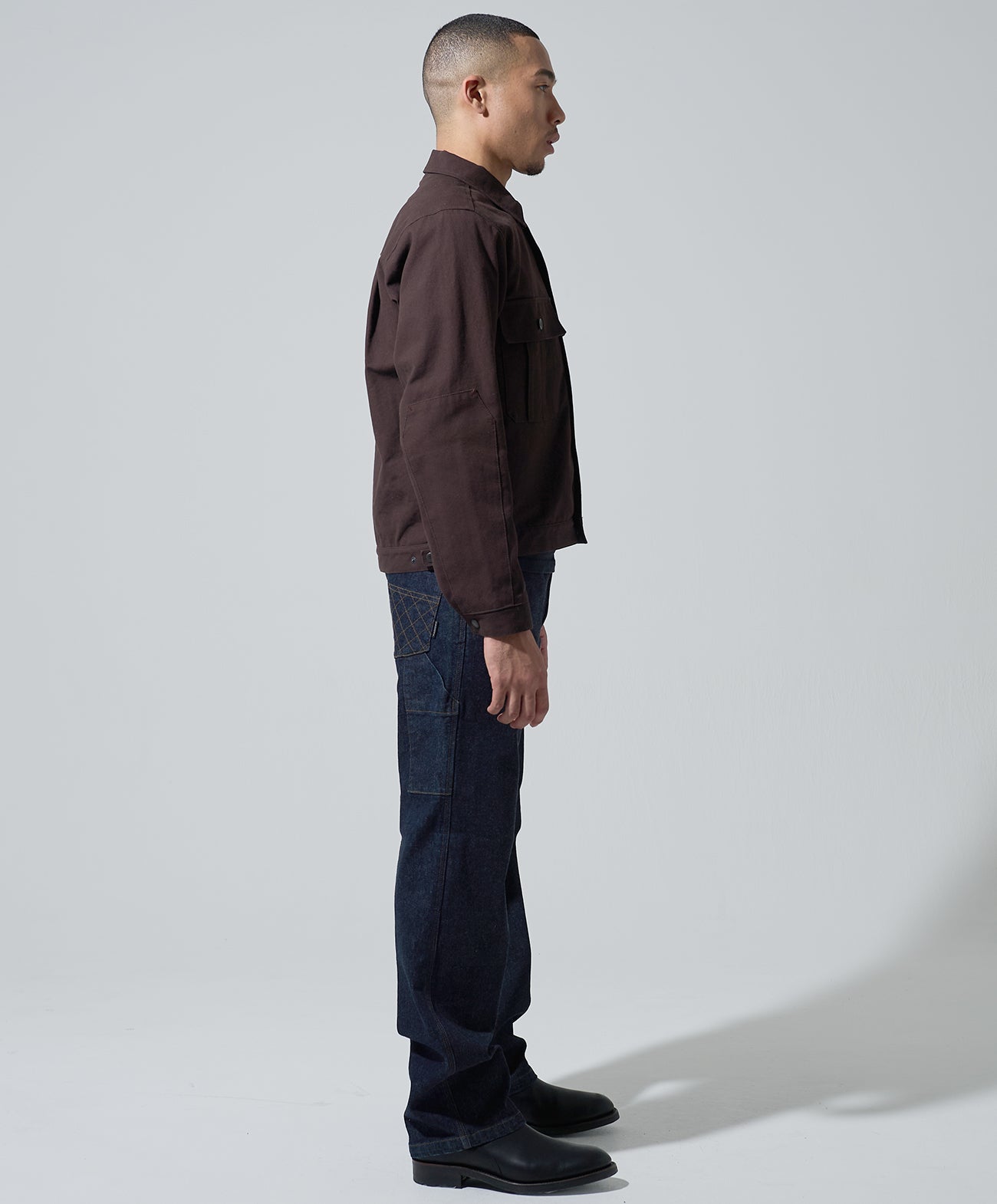 H178 B84 W72 サイズL 着用