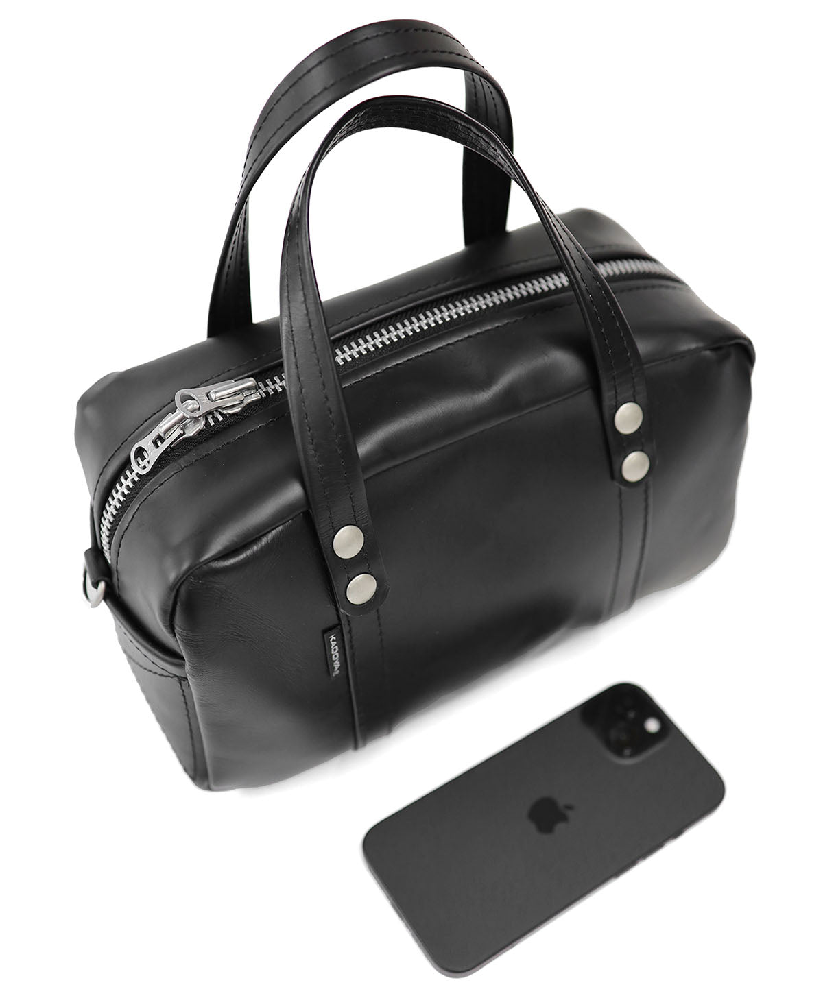 ※スマートフォンは付属しません