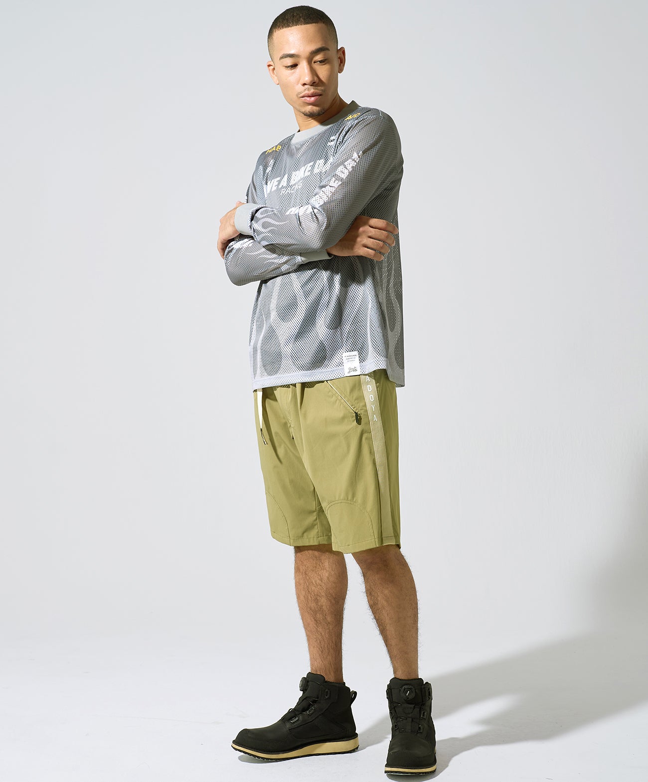 H178 B84 W72 サイズL 着用