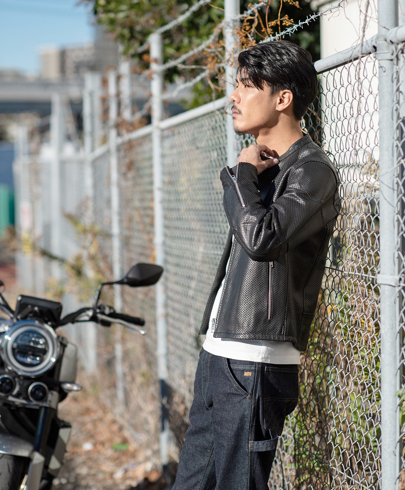 H185 B93 W72 サイズL 着用