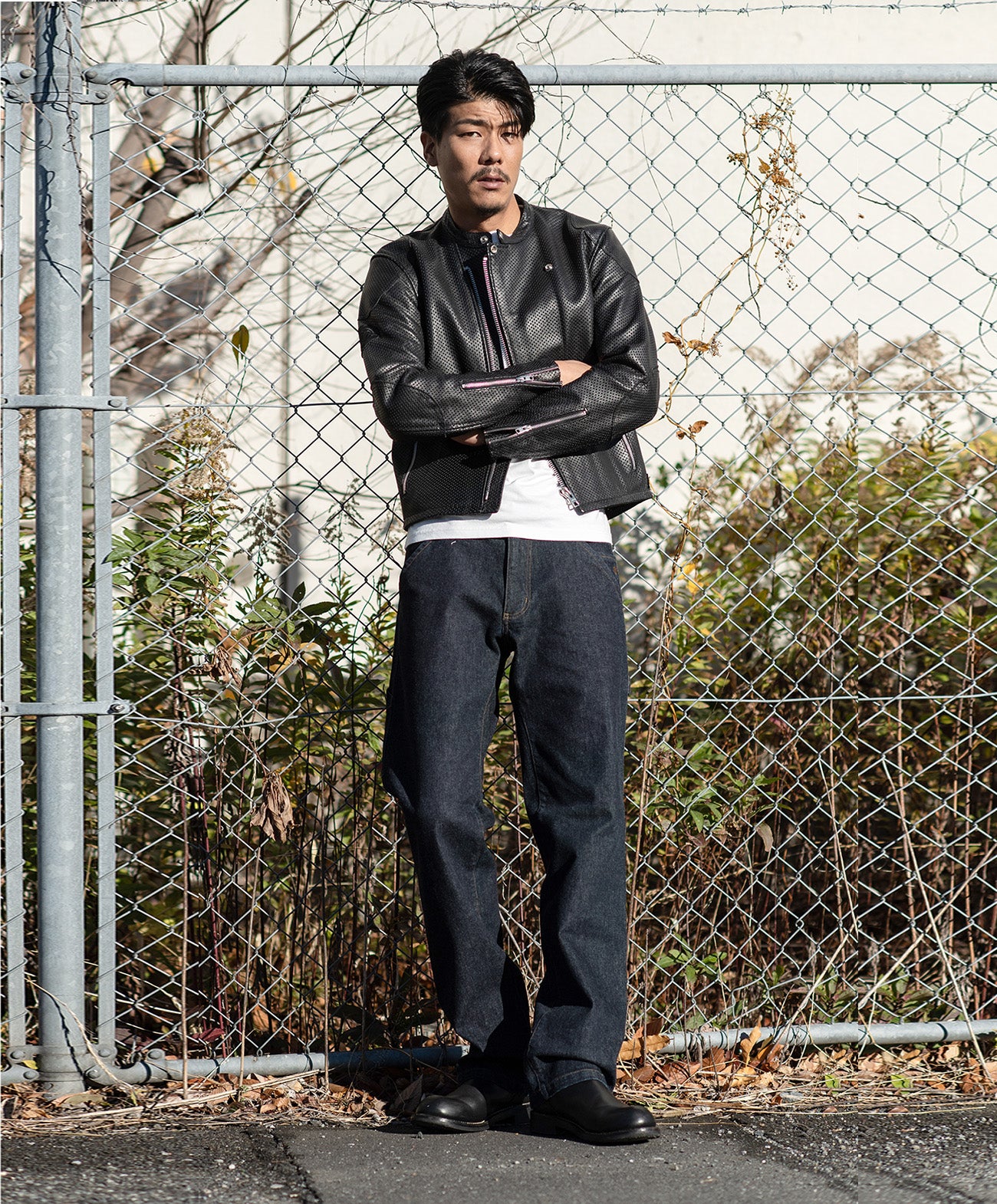 H185 B93 W72 サイズL 着用