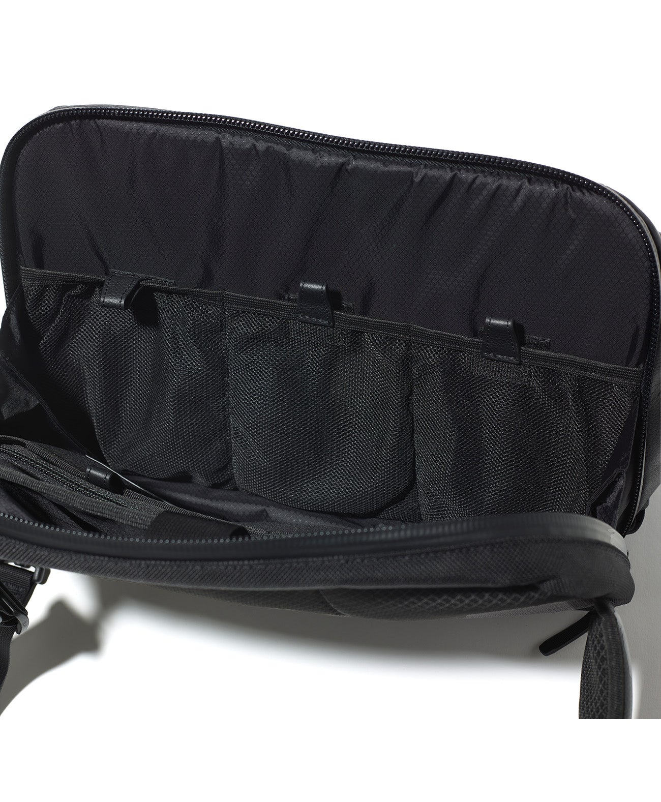 RIDERS SLING BAG