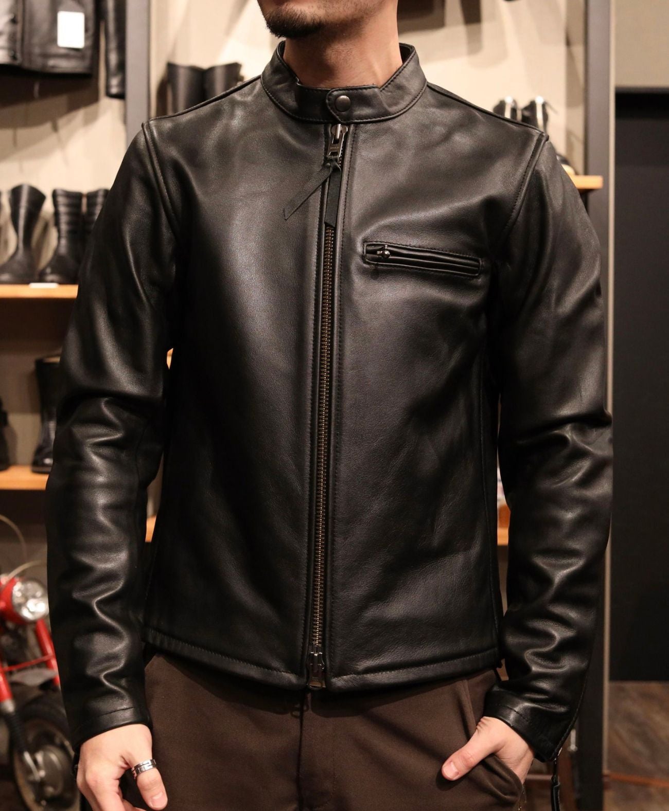 173cm 63kg Size: L