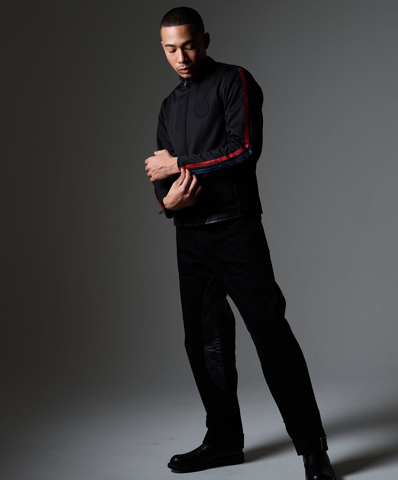 H178 B84 W72 サイズL 着用