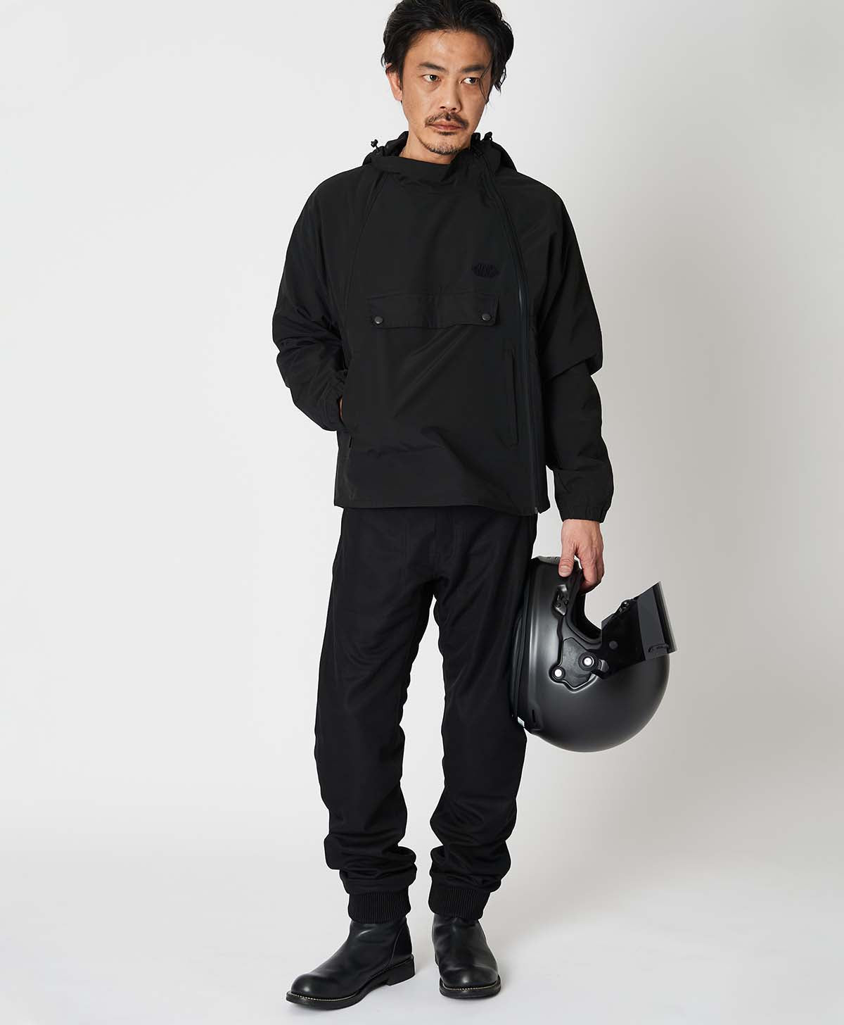 173cm 62kg サイズL