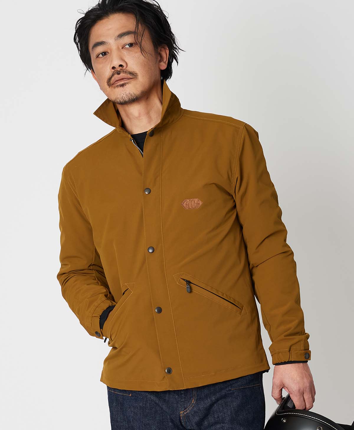 173cm 62kg サイズL Tシャツ着用