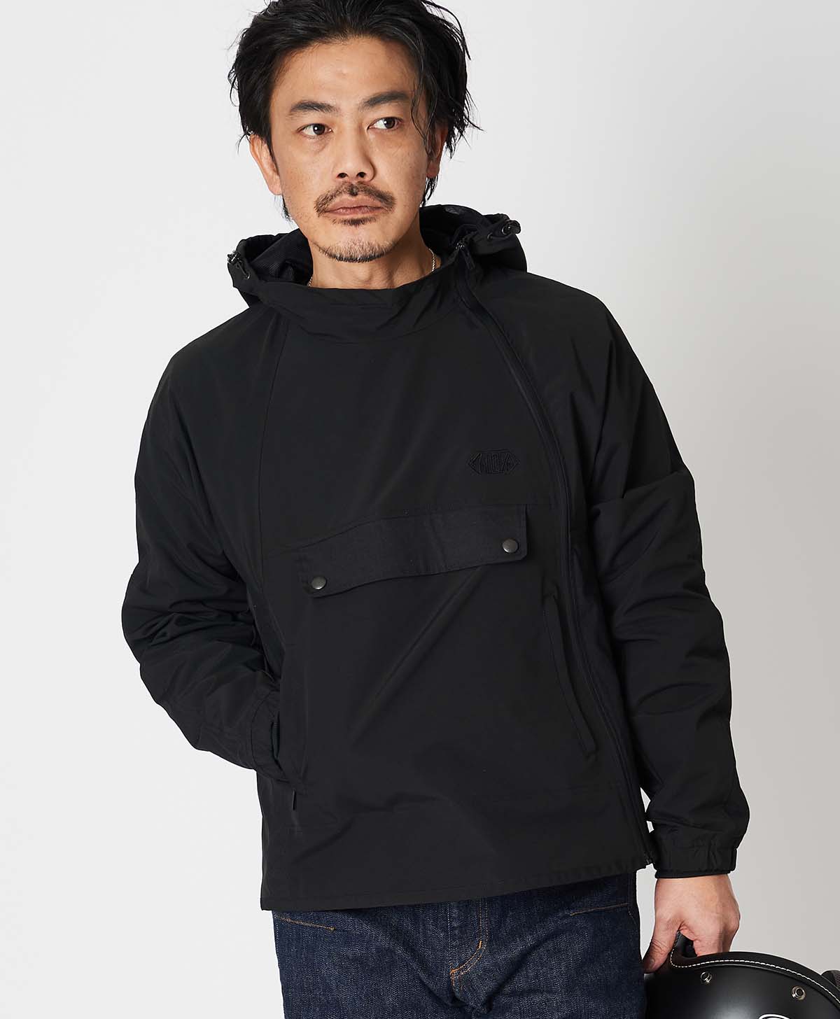 173cm 62kg サイズL Tシャツ着用