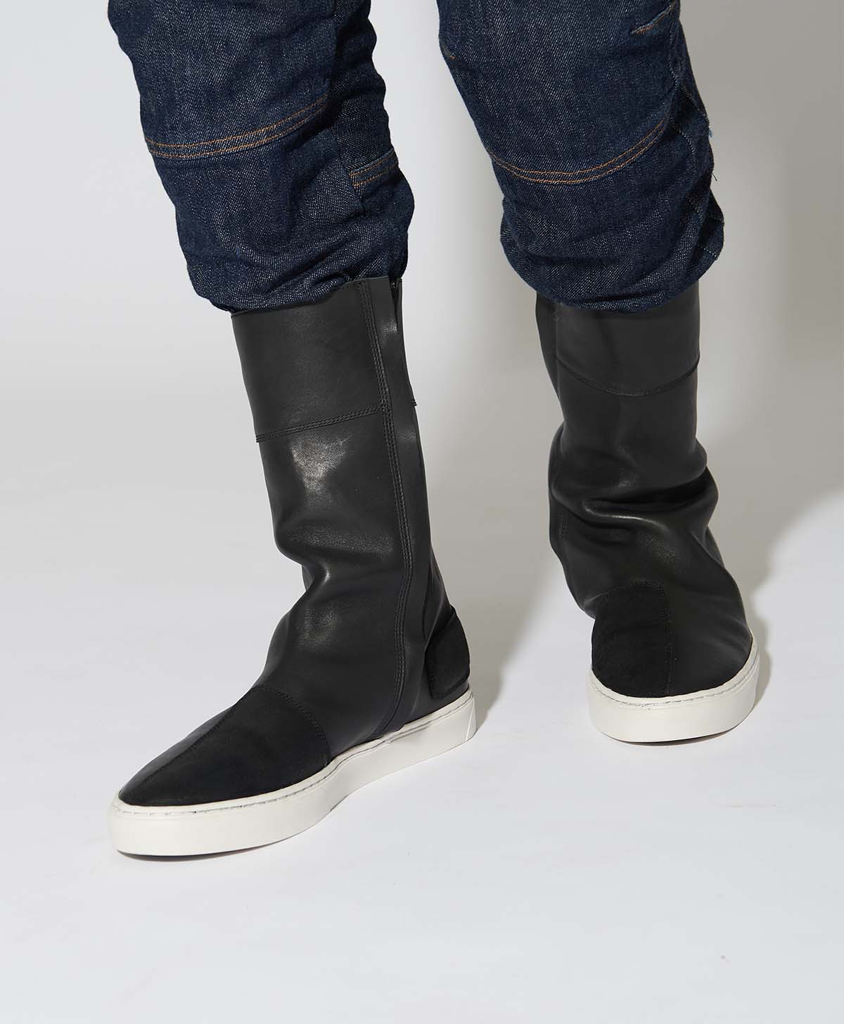 Leder High Sneaker M2 / Schwarz / Weiß