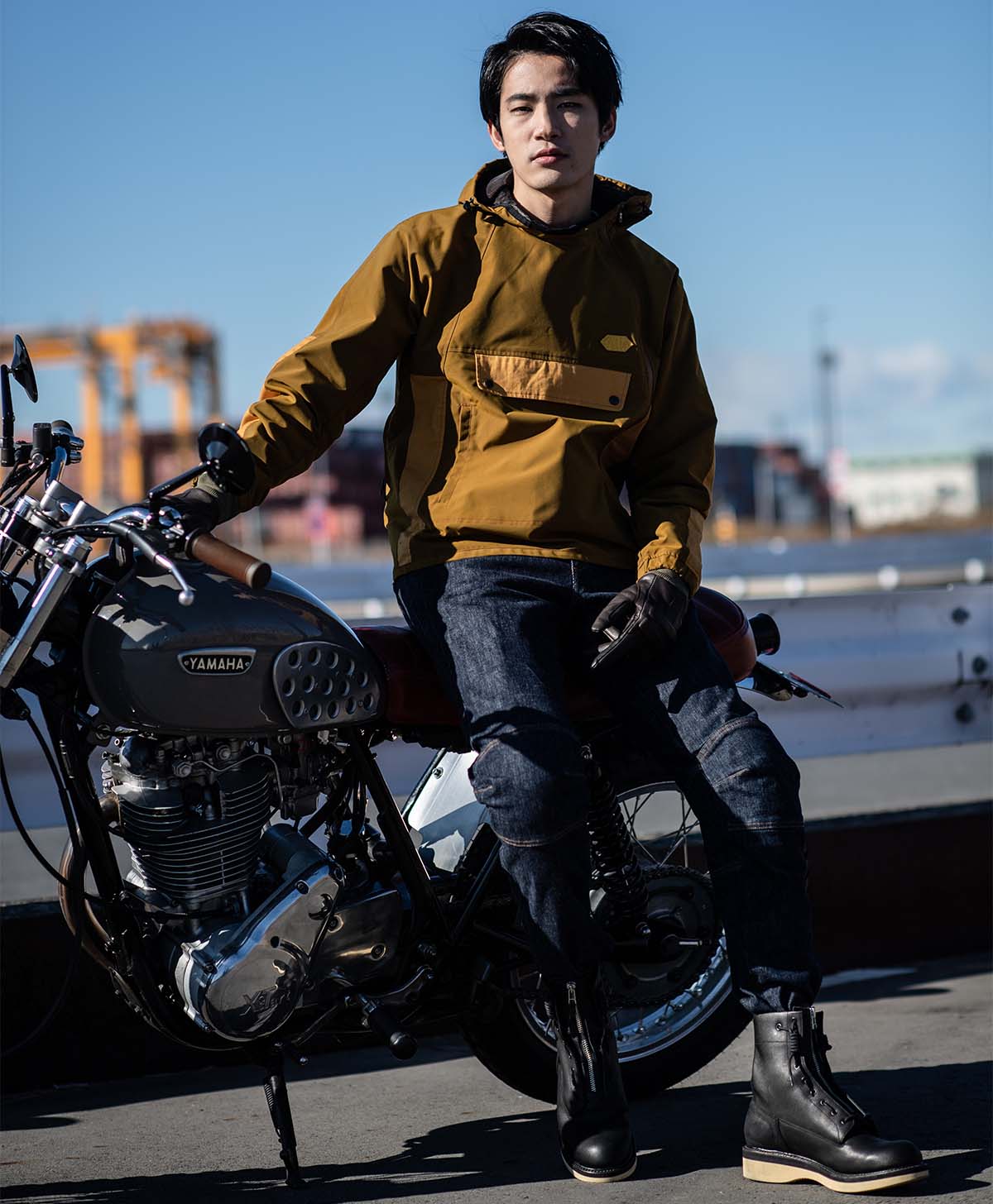 H188 B85 W73 サイズL Tシャツ着用