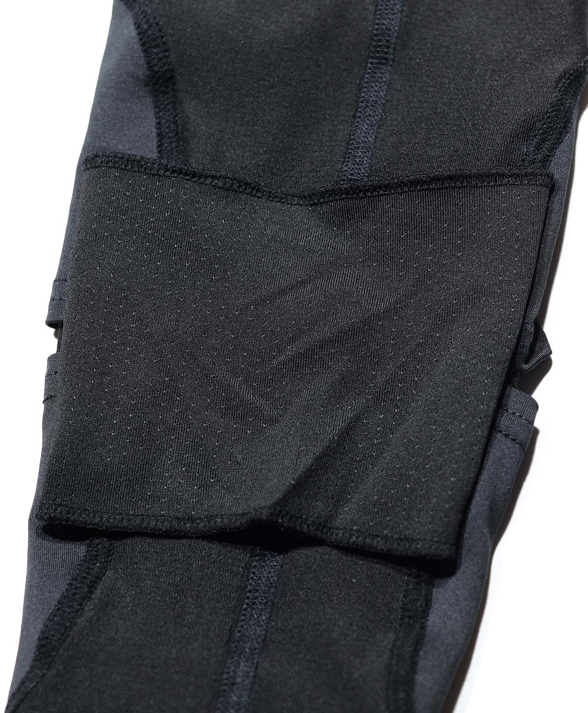 RIDEN ELBOW GUARD