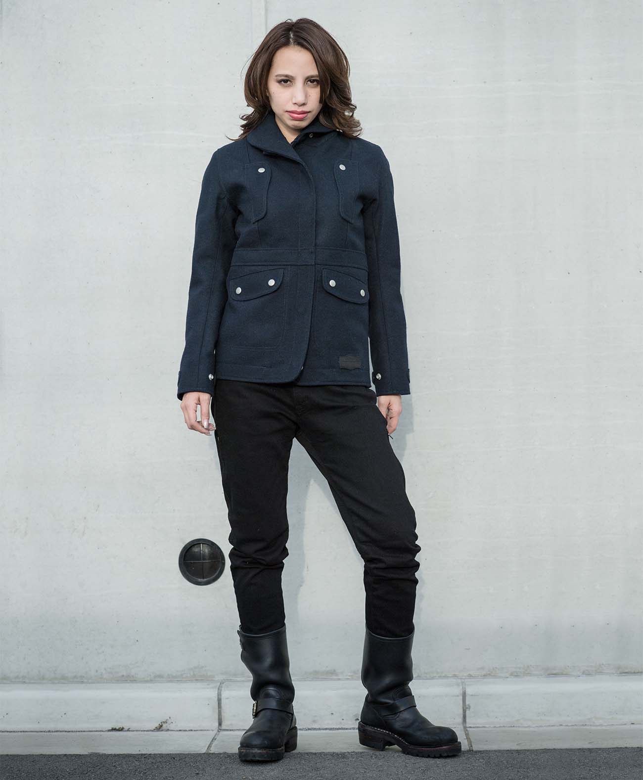 165cm 49kg / サイズWM Tシャツ着用