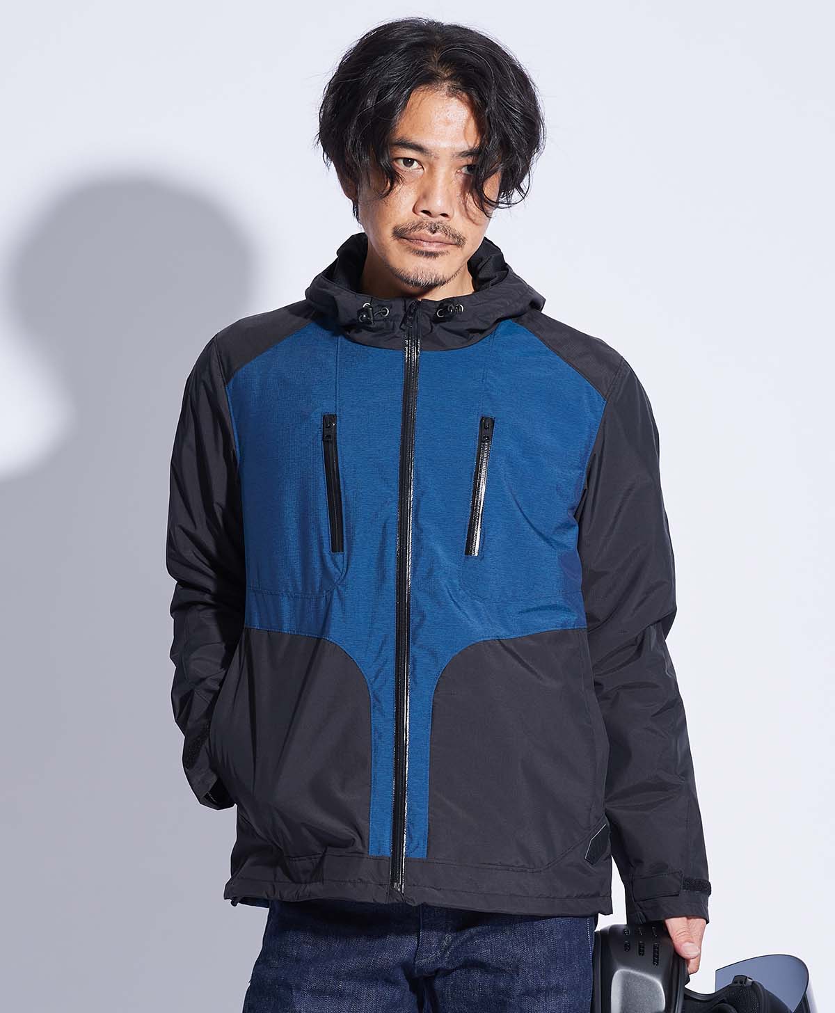 173cm 62kg サイズL Tシャツ着用 (パッド入り)
