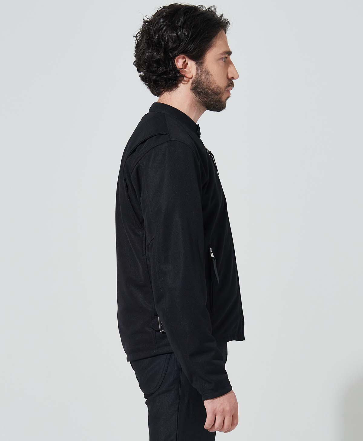 Mr-2 / Negro