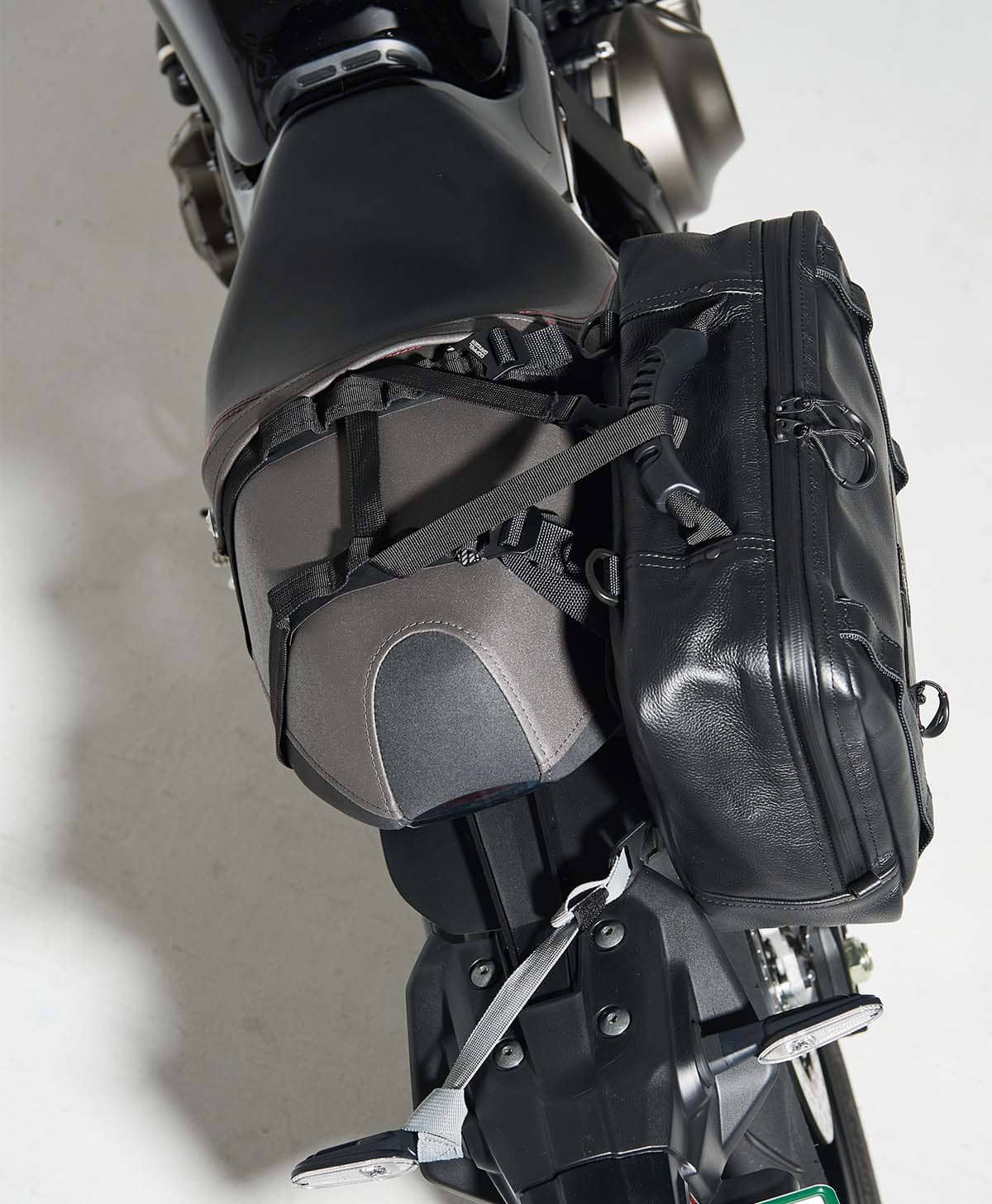 車体への取り付けイメージ: XSR900/2022年モデル