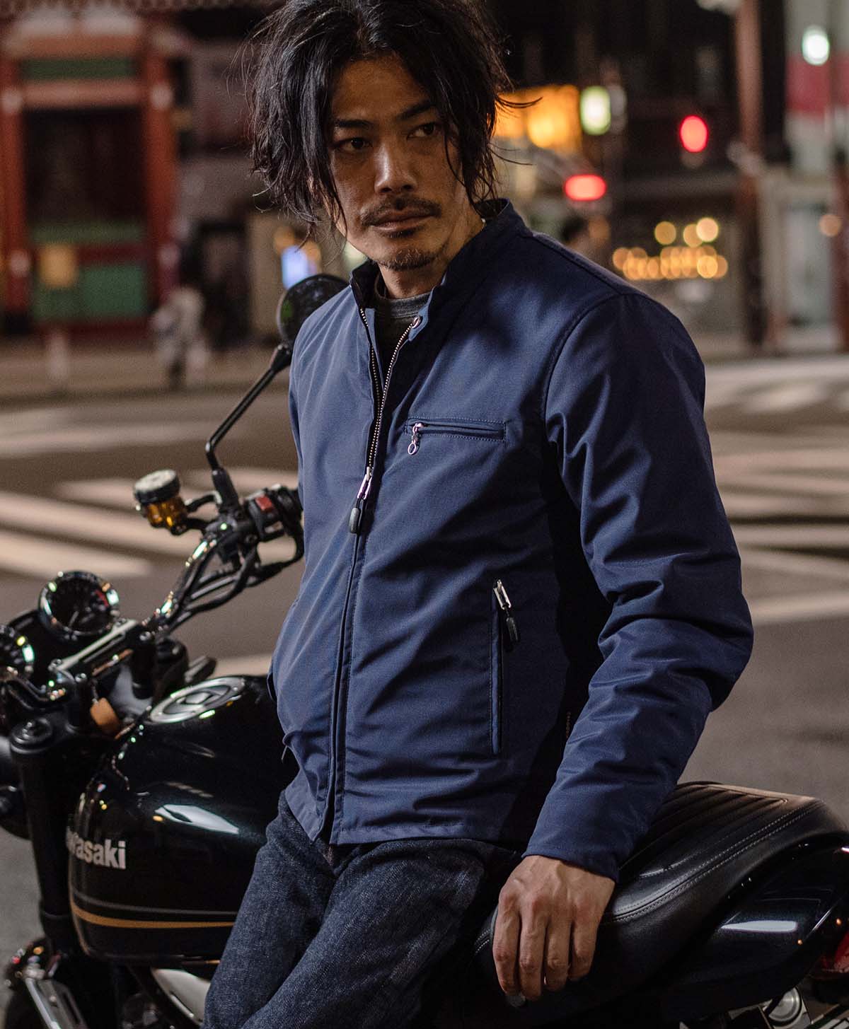 173cm 62kg サイズL Tシャツ着用