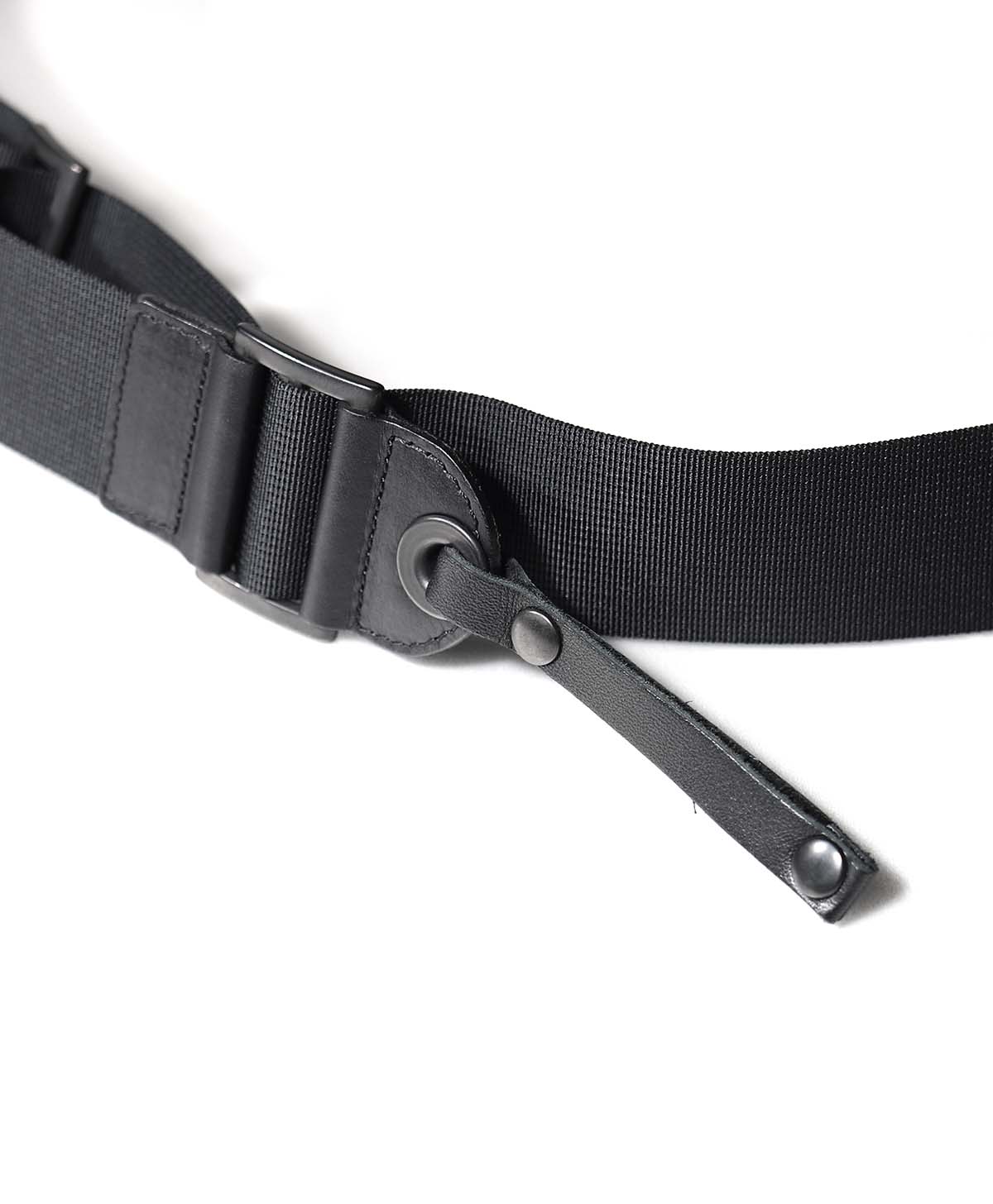 HF Lab / Tuck Roll-85 / Negro
