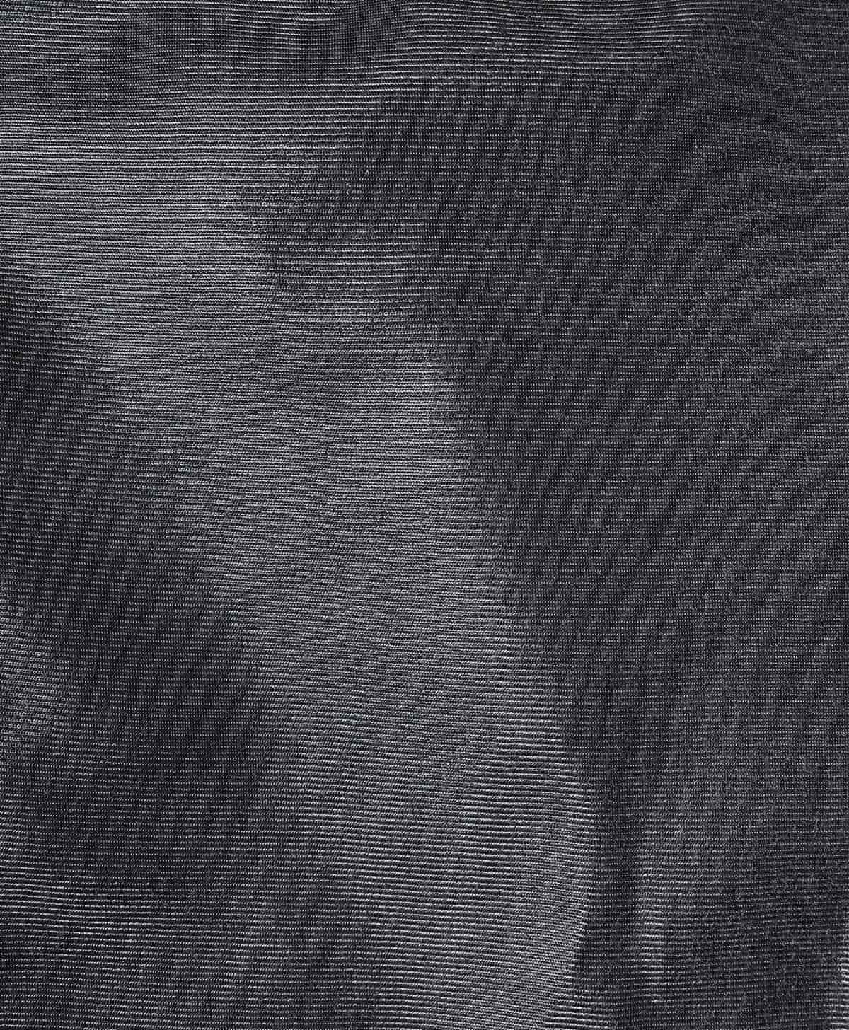 裏側にはトリコット起毛を採用