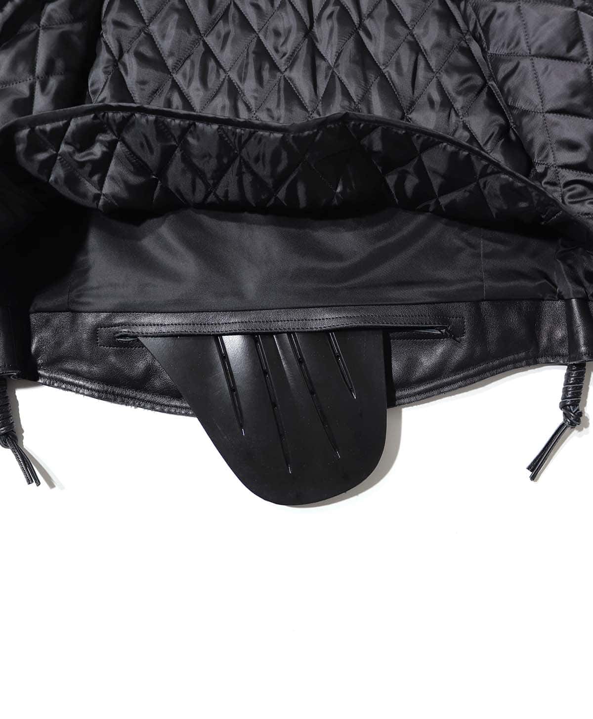 CE:LEVEL2/LEVEL1 パッドの装着用ポケット付き (パッドは別売)