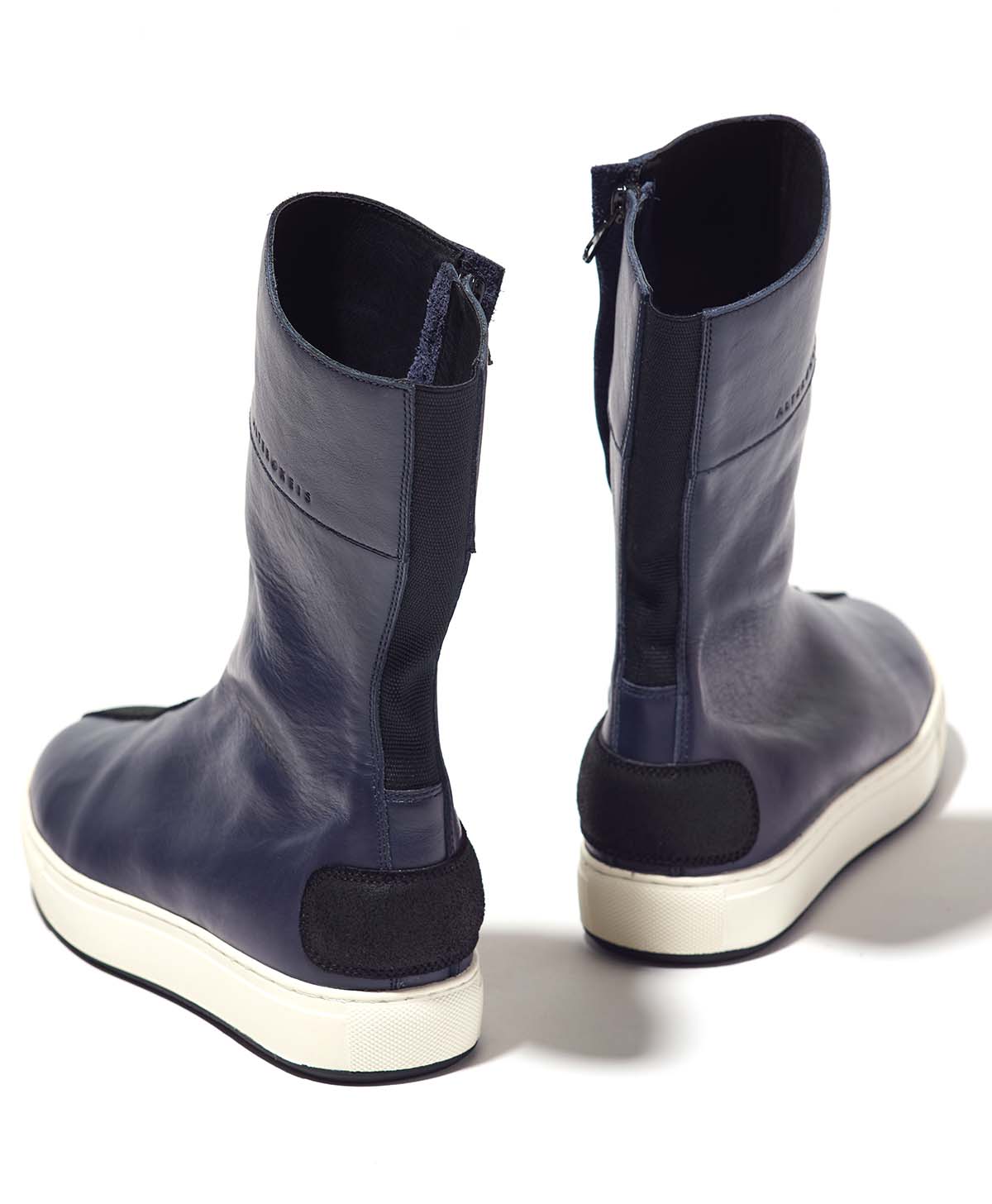 Zapatilla de cuero alta / azul marino / blanco (femenino)