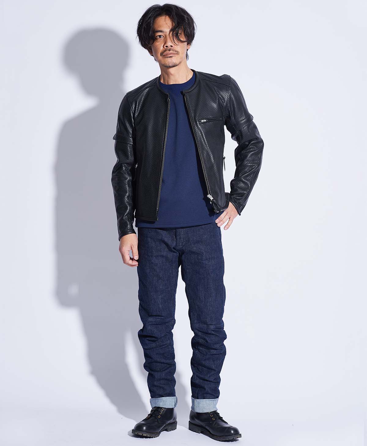 173cm 62kg サイズL Tシャツ着用