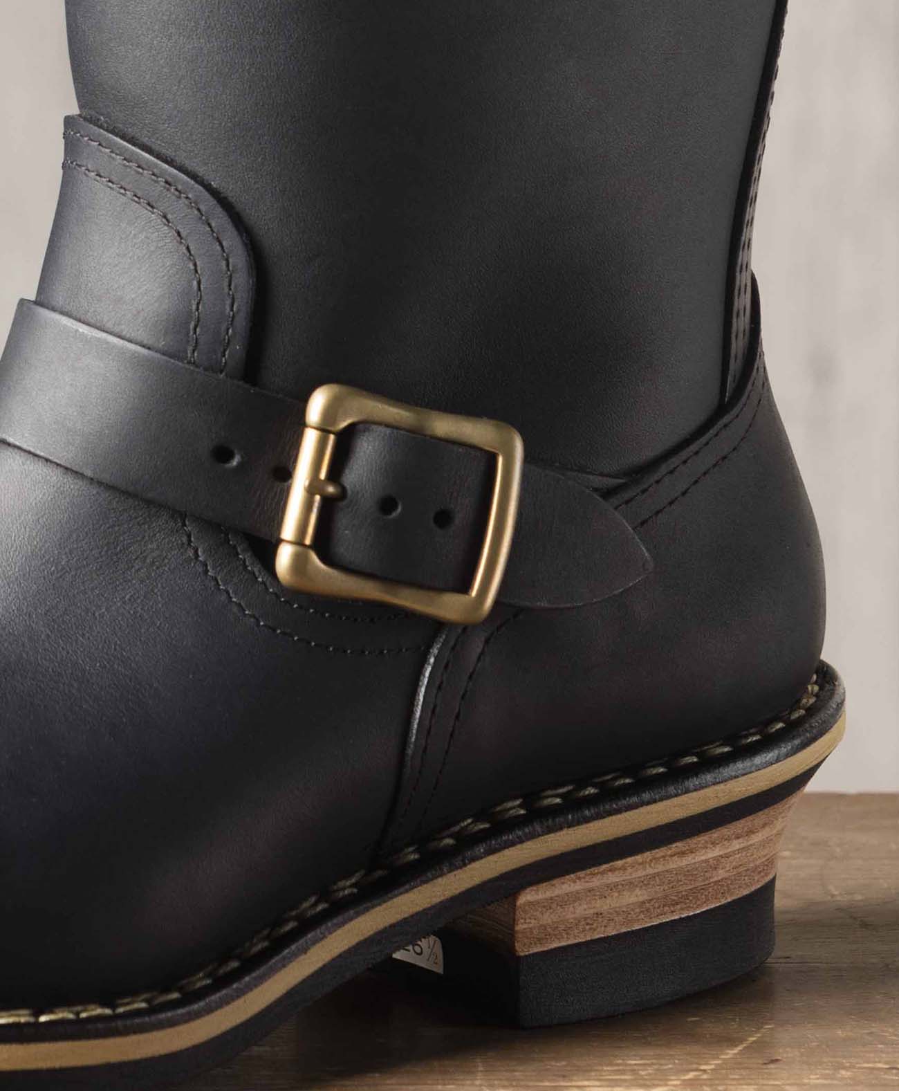 KA-G.I.J-SS / BLACK/GLOD