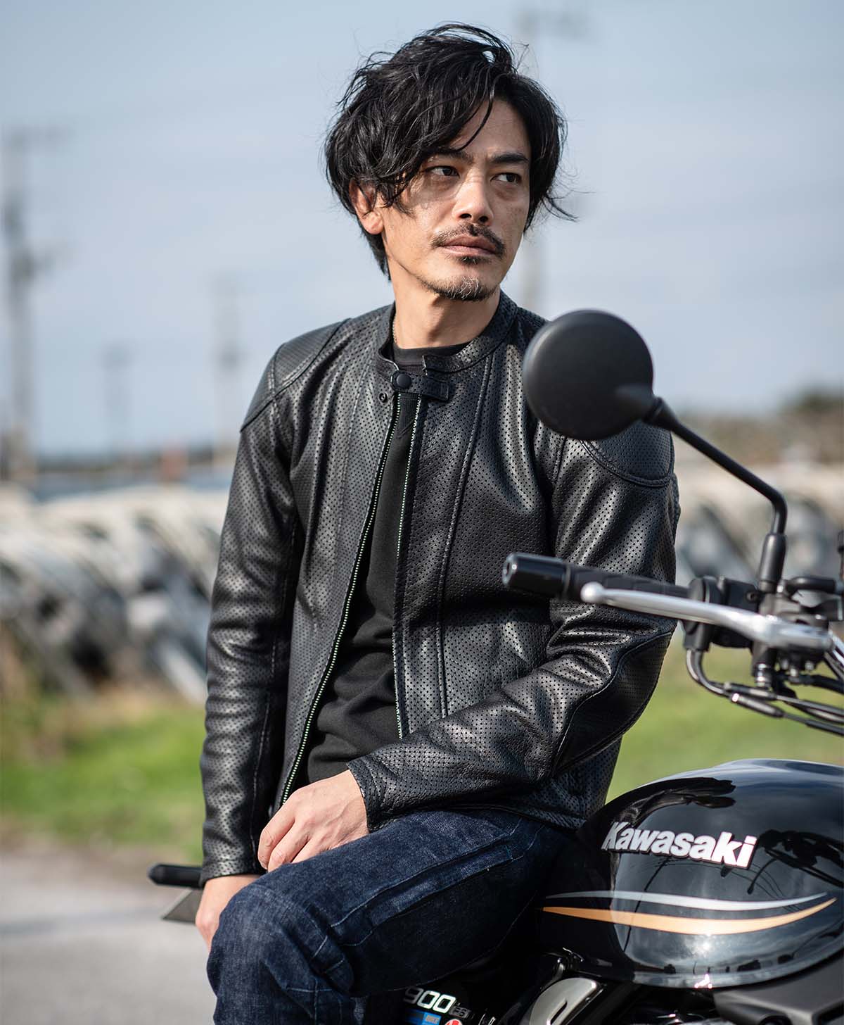 173cm 62kg サイズL Tシャツ着用