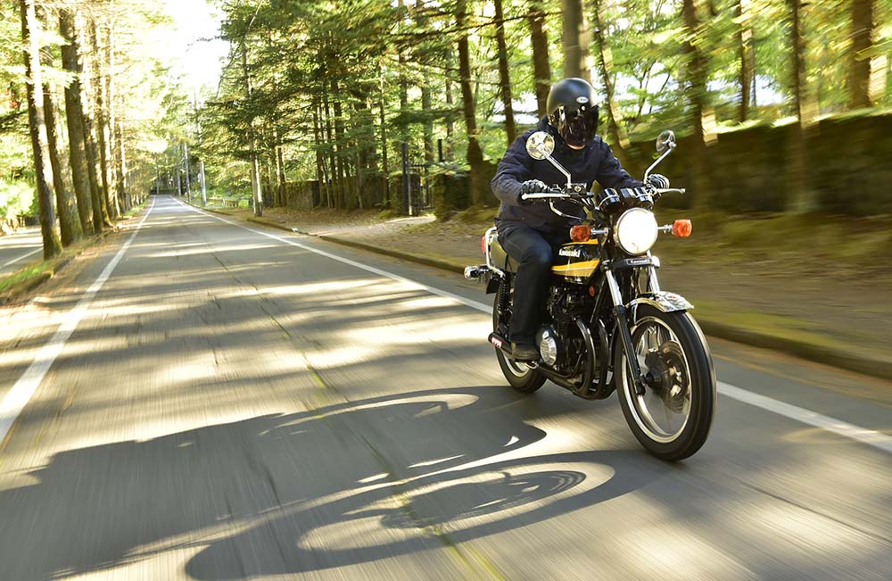 RIDE ON BIKE MAGAZINE Vol.5 高機能防寒ファブリックJKT。NOEMI & URBAN LOADER