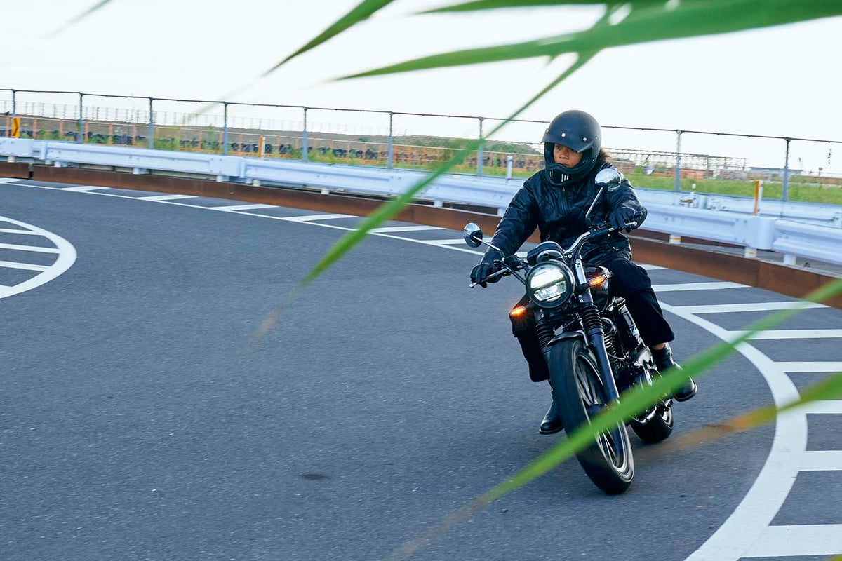 （ SB9編 ）シンプルにアウターはレザー。