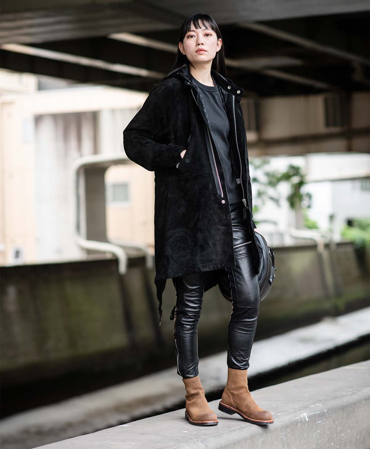 皮夾克皮革現代外套 | Kadoya 官方網上商店 | RIDERS MODS PARKA / 麂 
