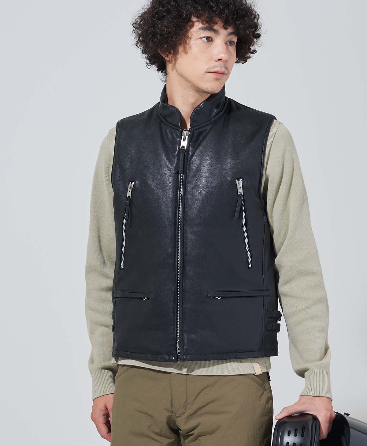 RIDERS DOWN VEST / ブラック