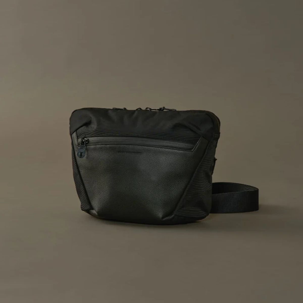 【新品】BROSKI AND SUPPLY Landing ブラック Landing｜ショルダーバッグ 防水レザー｜BROSKI AND SUPPLY