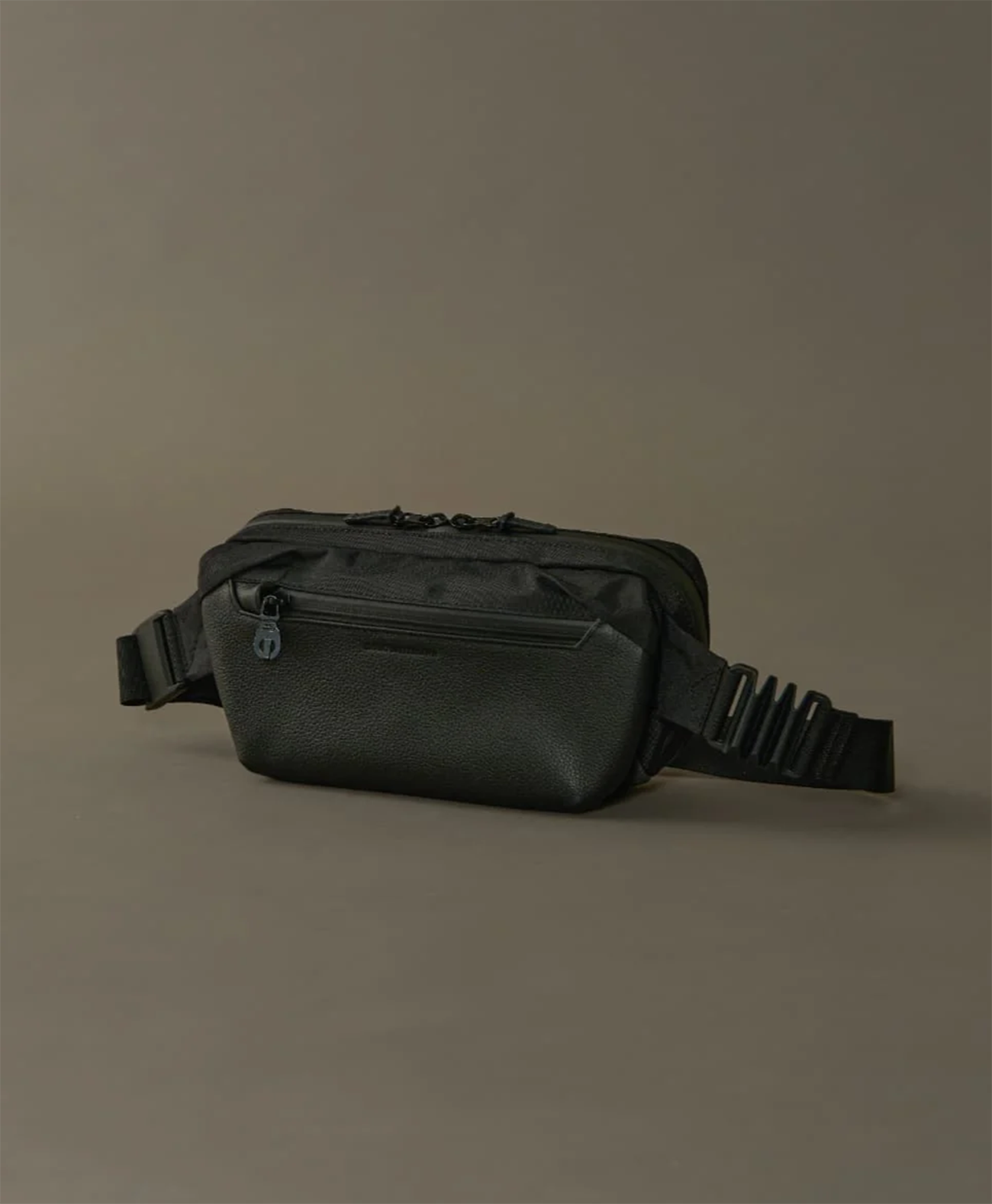 <BBOM-1331> Roof