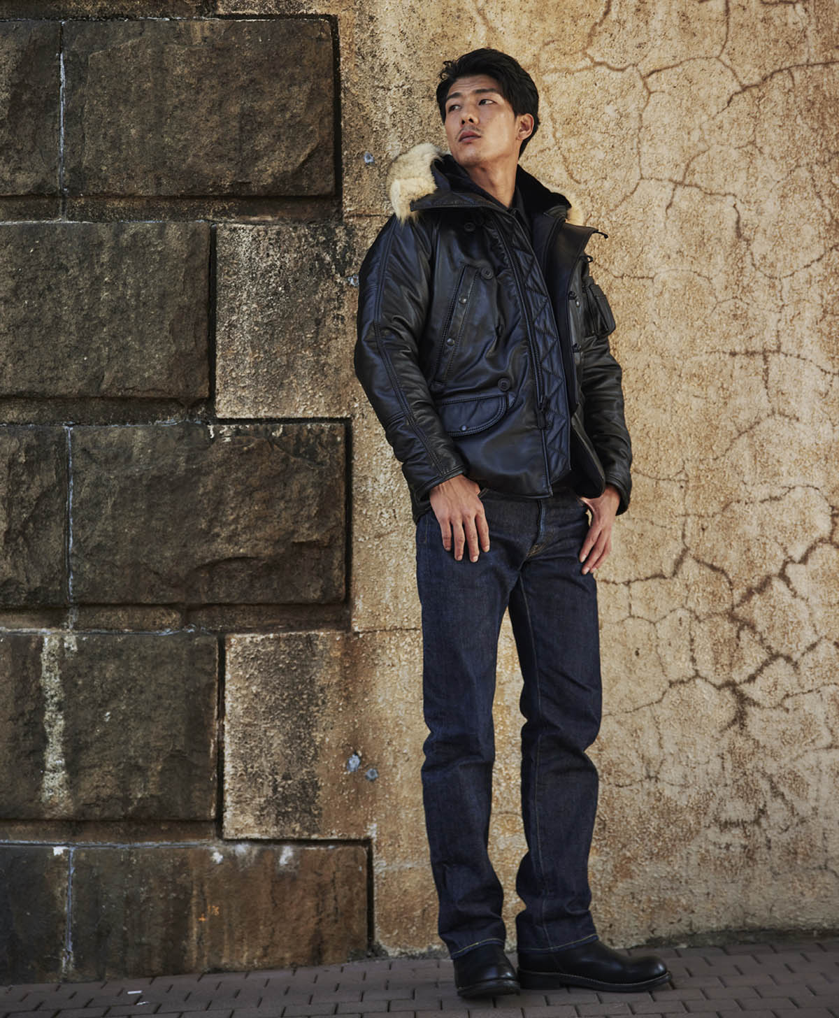 H185 B93 W72 サイズL 着用