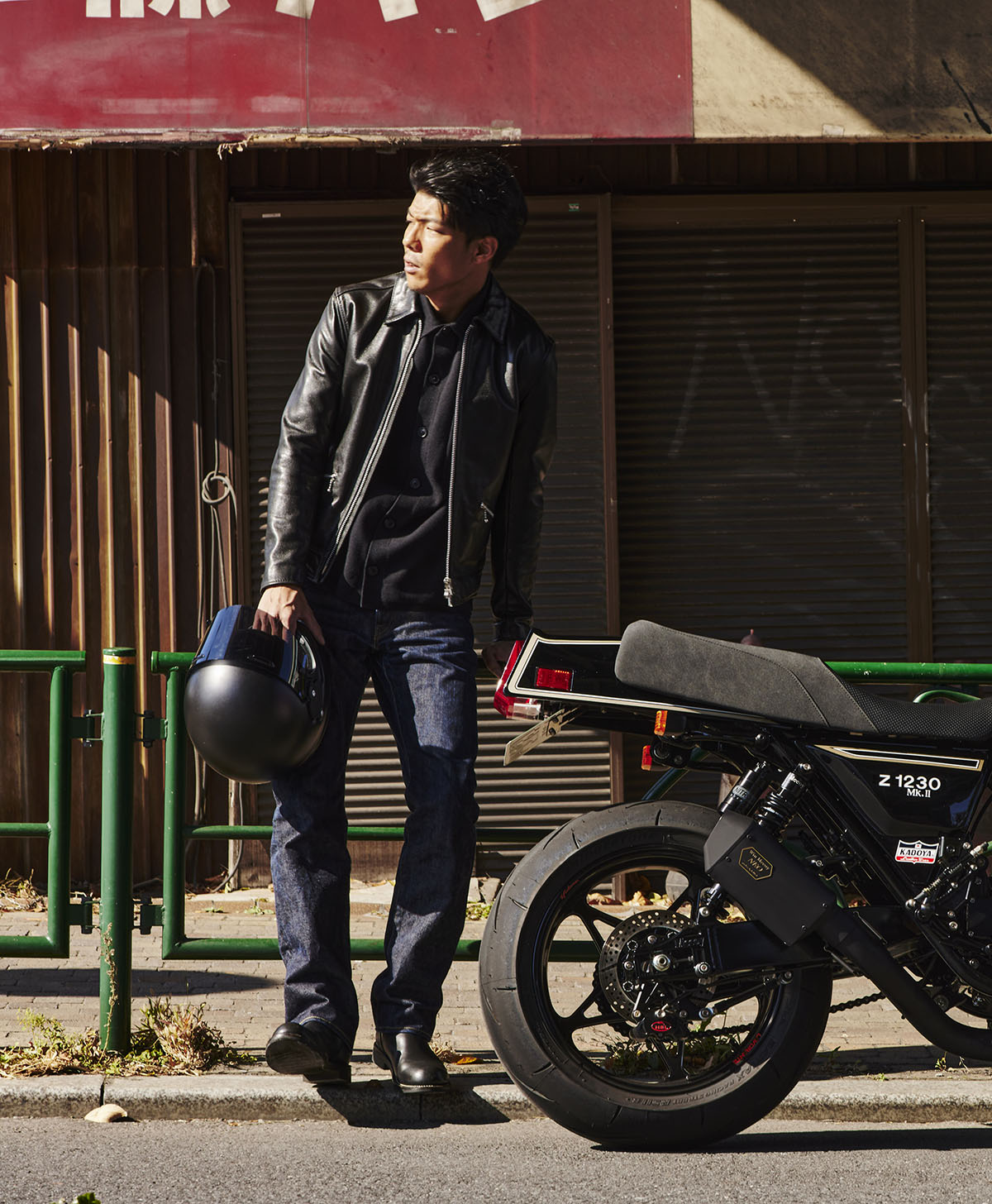 H185 B93 W72 サイズL 着用